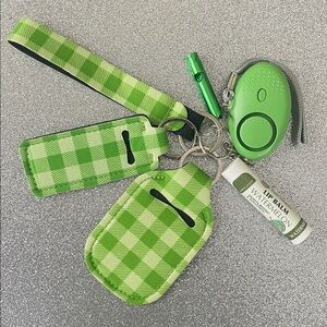 NWOT Kid Friendly Green Plaid Print Safety Keychain Set